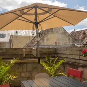 Sydney Wharf House Bath
